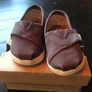 Tom’s Canvas Ash Toddler Shoes Size 3